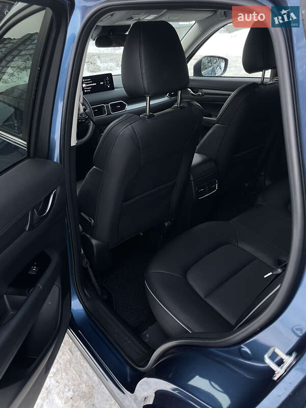Внедорожник / Кроссовер Mazda CX-5 2024 в Львове