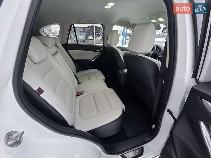 Внедорожник / Кроссовер Mazda CX-5 2017 в Ивано-Франковске