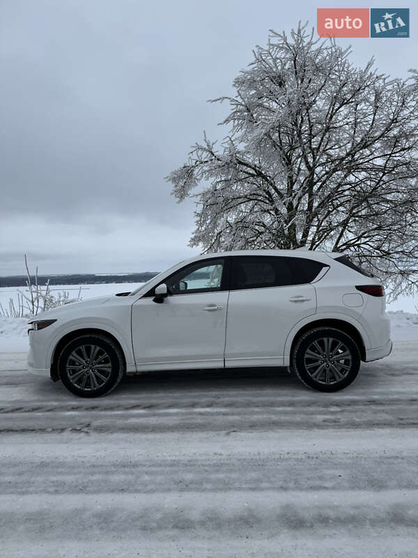 Внедорожник / Кроссовер Mazda CX-5 2024 в Киеве