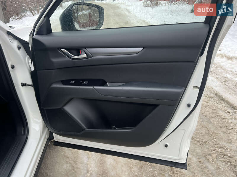 Внедорожник / Кроссовер Mazda CX-5 2020 в Киеве