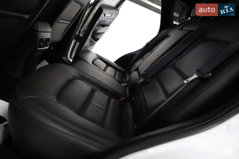 Внедорожник / Кроссовер Mazda CX-5 2020 в Дрогобыче