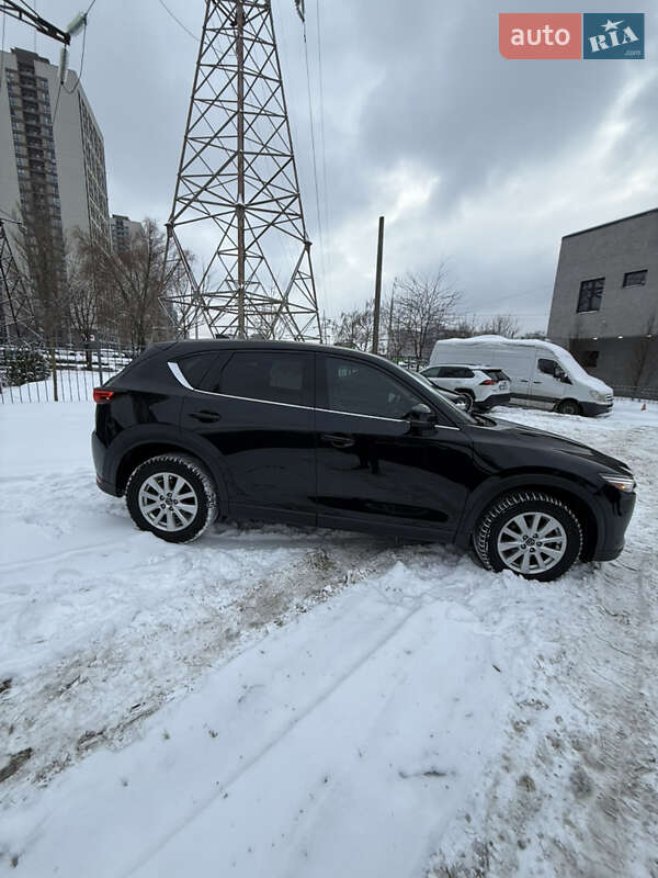 Внедорожник / Кроссовер Mazda CX-5 2018 в Киеве