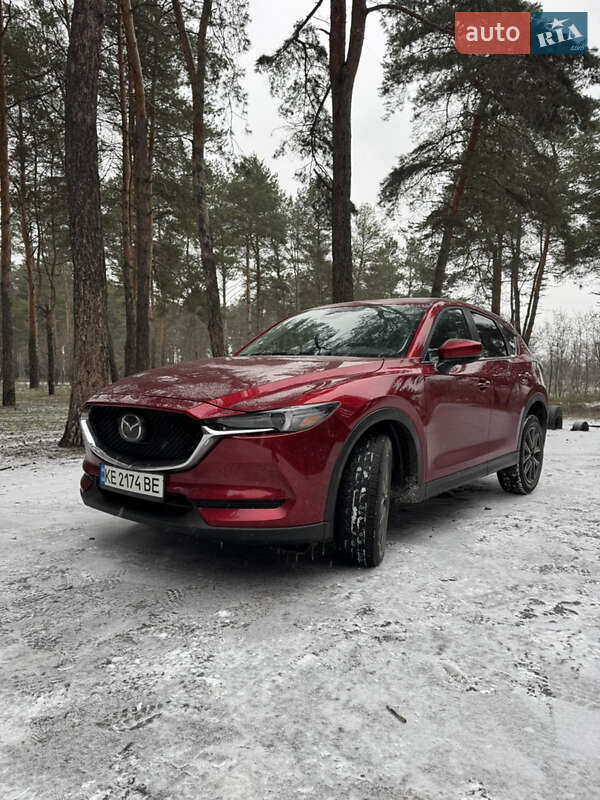 Внедорожник / Кроссовер Mazda CX-5 2018 в Павлограде