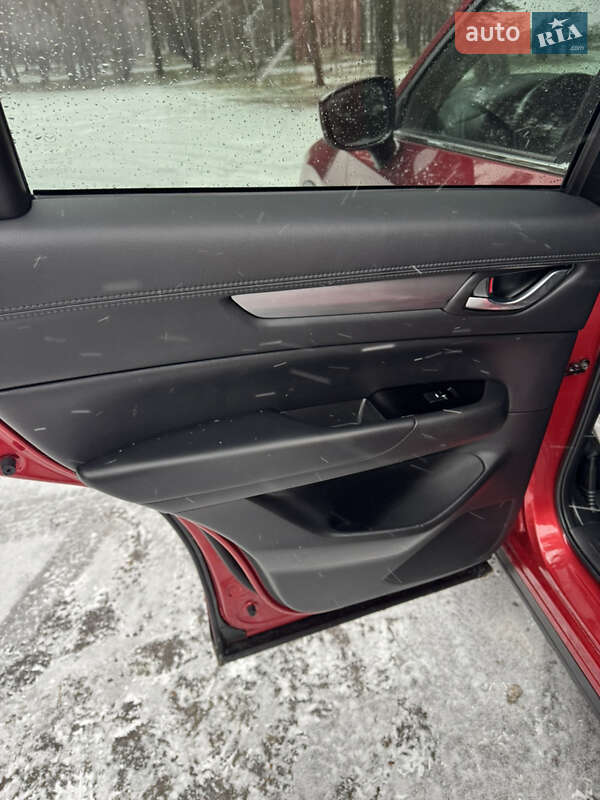 Внедорожник / Кроссовер Mazda CX-5 2018 в Павлограде