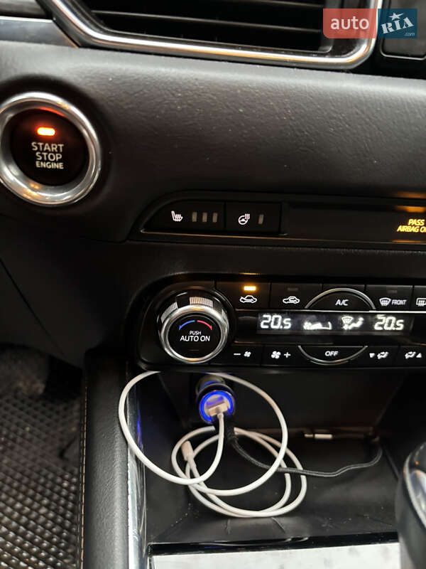 Внедорожник / Кроссовер Mazda CX-5 2018 в Ивано-Франковске фото 11 Внедорожник / Кроссовер Mazda CX-5 2018 в Ивано-Франковске