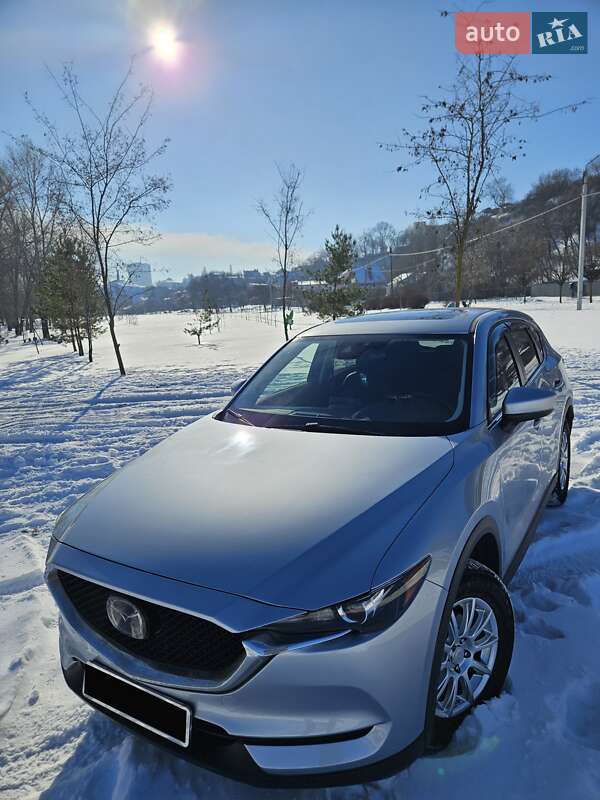 Внедорожник / Кроссовер Mazda CX-5 2017 в Черкассах