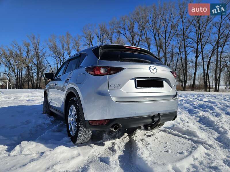 Внедорожник / Кроссовер Mazda CX-5 2017 в Черкассах
