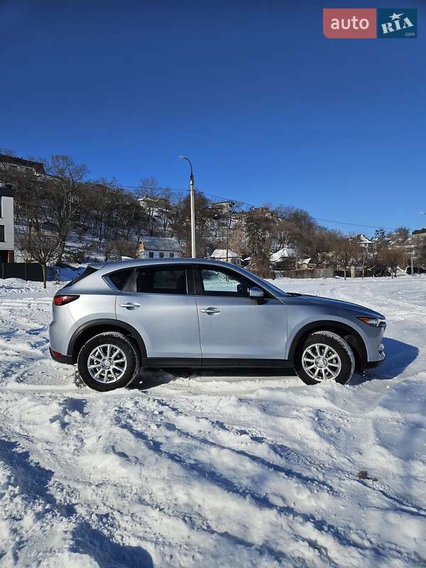 Внедорожник / Кроссовер Mazda CX-5 2017 в Черкассах
