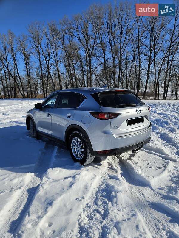 Внедорожник / Кроссовер Mazda CX-5 2017 в Черкассах