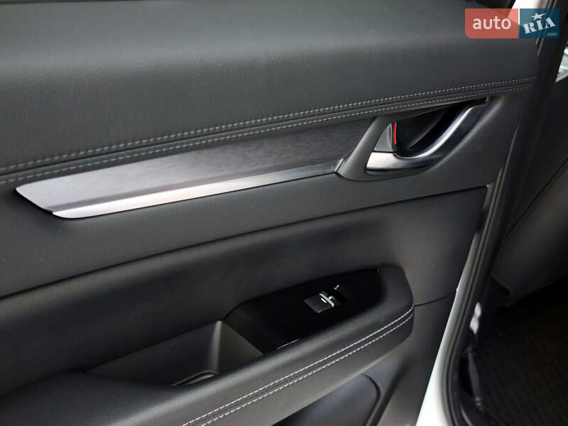 Внедорожник / Кроссовер Mazda CX-5 2023 в Ивано-Франковске