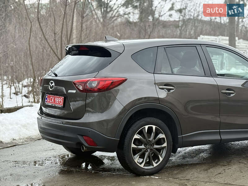 Внедорожник / Кроссовер Mazda CX-5 2016 в Стрые