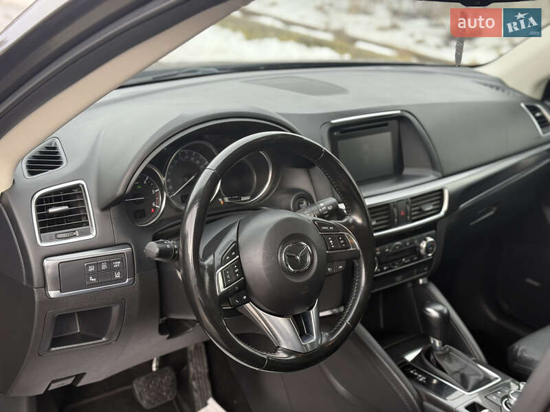 Внедорожник / Кроссовер Mazda CX-5 2016 в Стрые