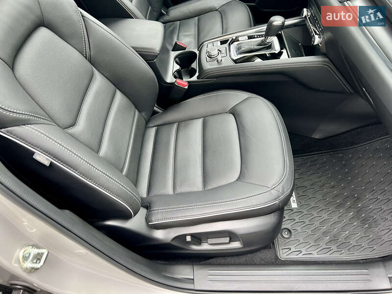 Внедорожник / Кроссовер Mazda CX-5 2025 в Киеве