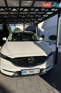 Позашляховик / Кросовер Mazda CX-5 2018 в Рівному