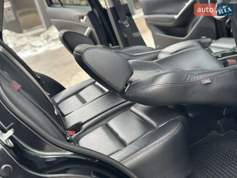 Внедорожник / Кроссовер Mazda CX-5 2015 в Дрогобыче