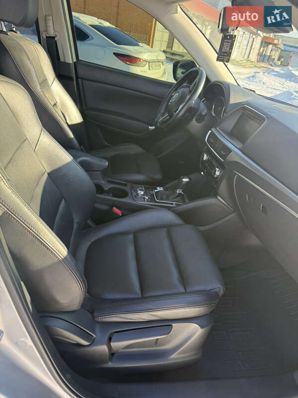 Внедорожник / Кроссовер Mazda CX-5 2015 в Новомосковске