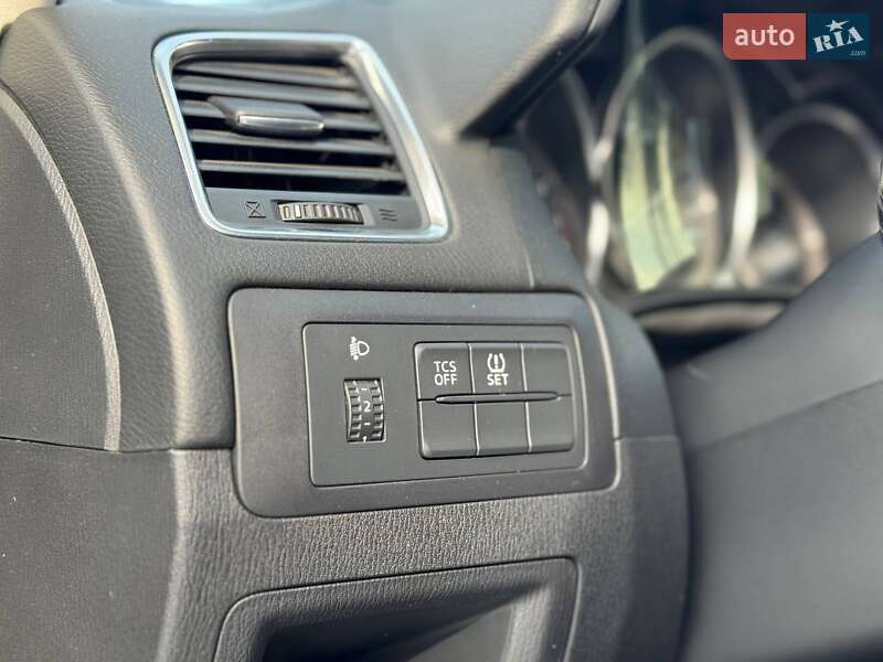 Внедорожник / Кроссовер Mazda CX-5 2017 в Львове фото 12 Внедорожник / Кроссовер Mazda CX-5 2017 в Львове