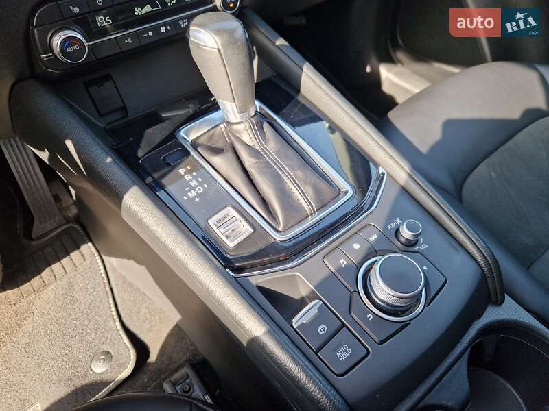 Внедорожник / Кроссовер Mazda CX-5 2019 в Днепре