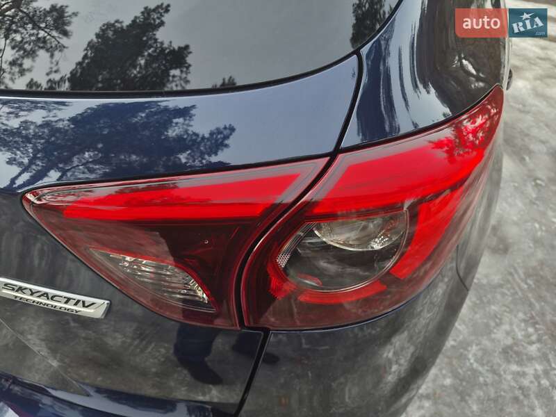 Позашляховик / Кросовер Mazda CX-5 2015 в Києві