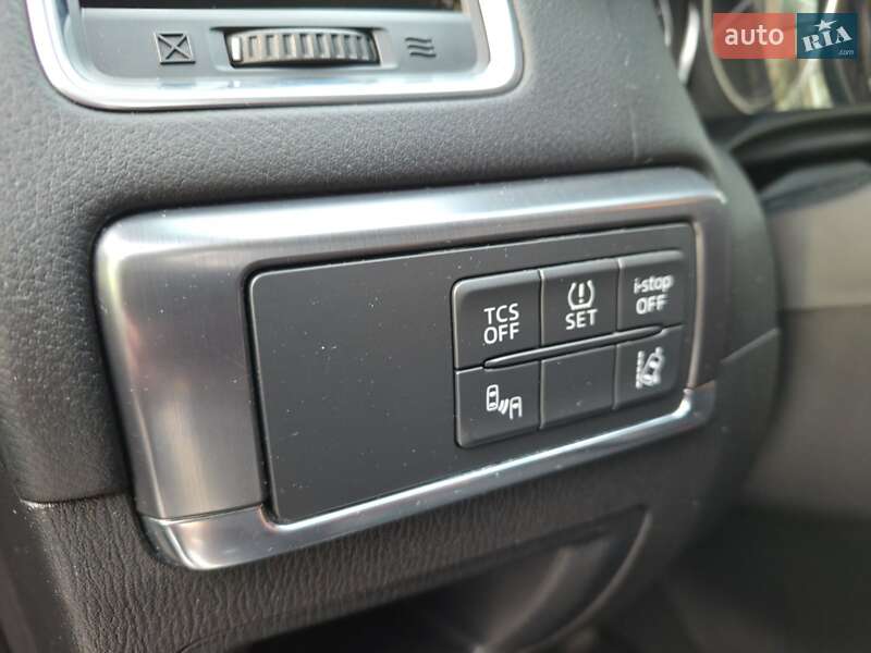 Позашляховик / Кросовер Mazda CX-5 2015 в Києві