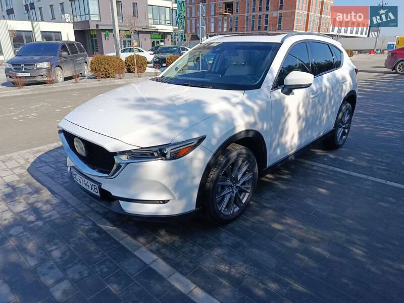 Внедорожник / Кроссовер Mazda CX-5 2019 в Городке