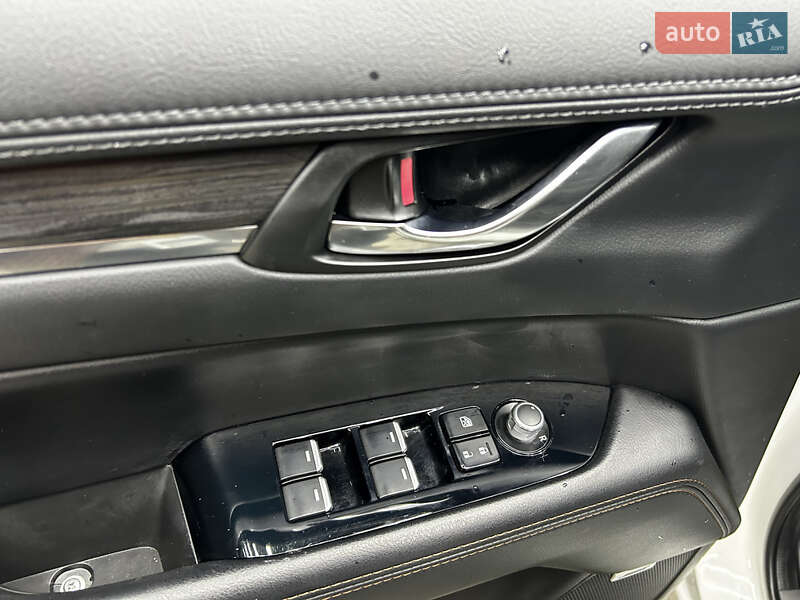 Внедорожник / Кроссовер Mazda CX-5 2018 в Черновцах