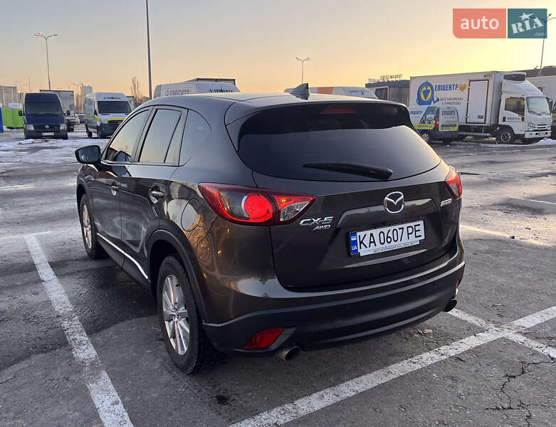 Внедорожник / Кроссовер Mazda CX-5 2015 в Киеве