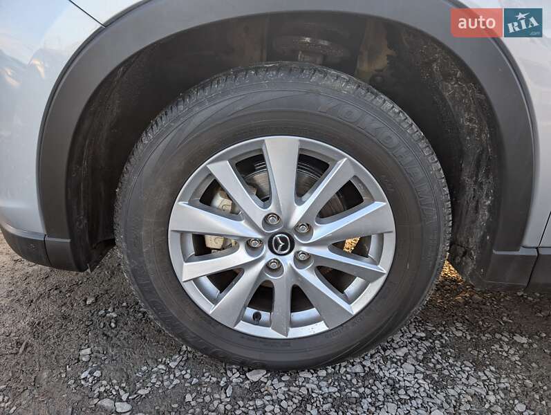 Позашляховик / Кросовер Mazda CX-5 2016 в Рівному