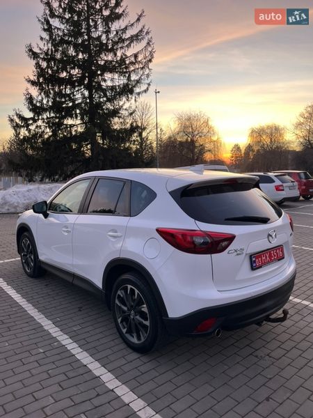 Внедорожник / Кроссовер Mazda CX-5 2016 в Луцке