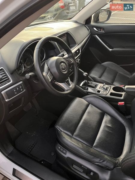 Внедорожник / Кроссовер Mazda CX-5 2016 в Луцке