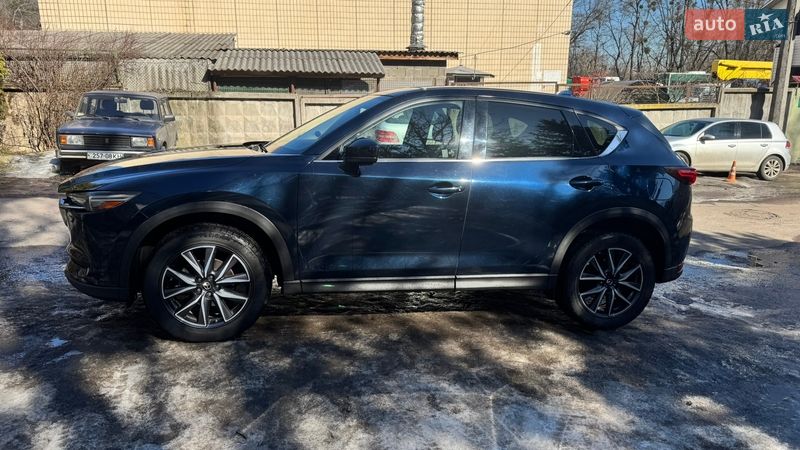 Внедорожник / Кроссовер Mazda CX-5 2017 в Киеве