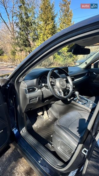 Внедорожник / Кроссовер Mazda CX-5 2017 в Киеве