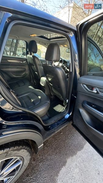 Внедорожник / Кроссовер Mazda CX-5 2017 в Киеве