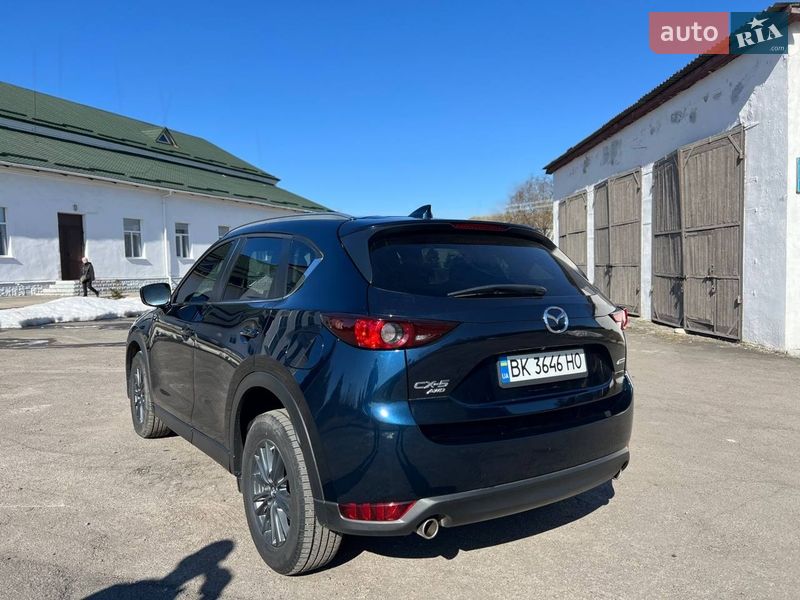 Внедорожник / Кроссовер Mazda CX-5 2019 в Сарнах