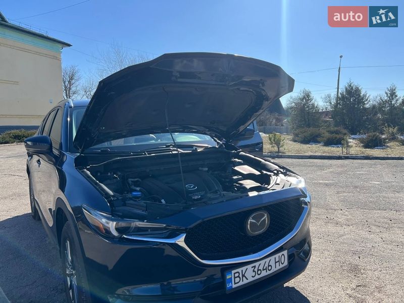 Внедорожник / Кроссовер Mazda CX-5 2019 в Сарнах