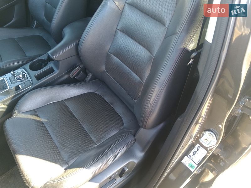 Внедорожник / Кроссовер Mazda CX-5 2015 в Ровно