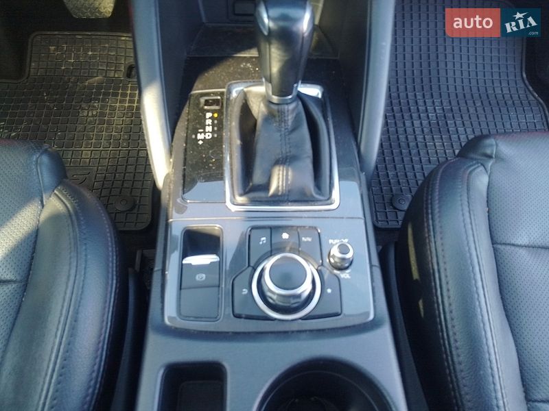 Внедорожник / Кроссовер Mazda CX-5 2015 в Ровно
