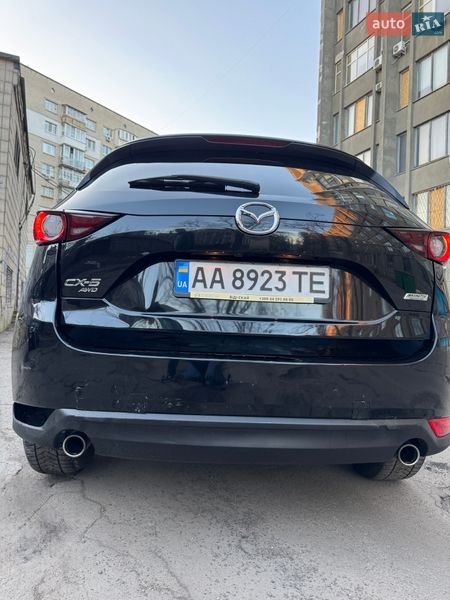 Внедорожник / Кроссовер Mazda CX-5 2017 в Киеве