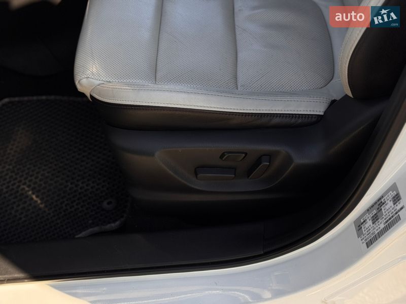 Внедорожник / Кроссовер Mazda CX-5 2016 в Буче