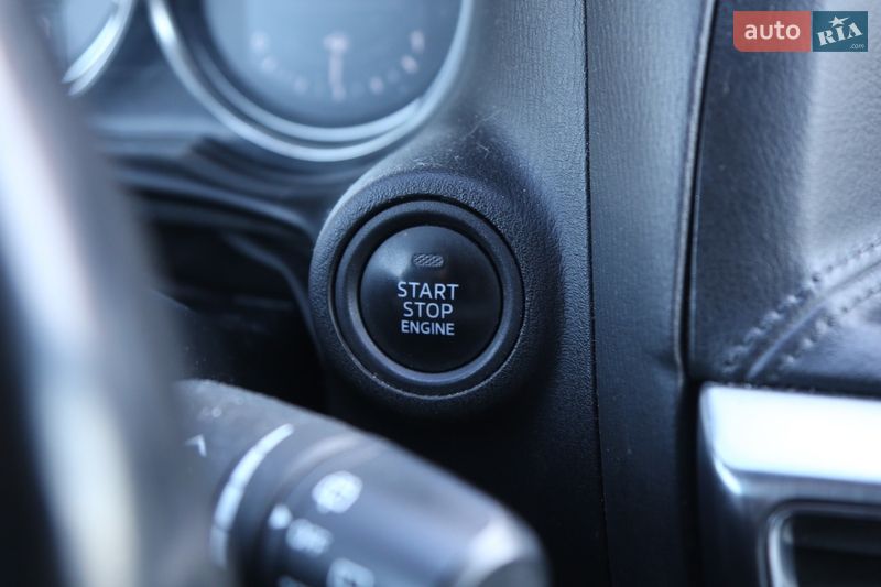 Внедорожник / Кроссовер Mazda CX-5 2016 в Киеве