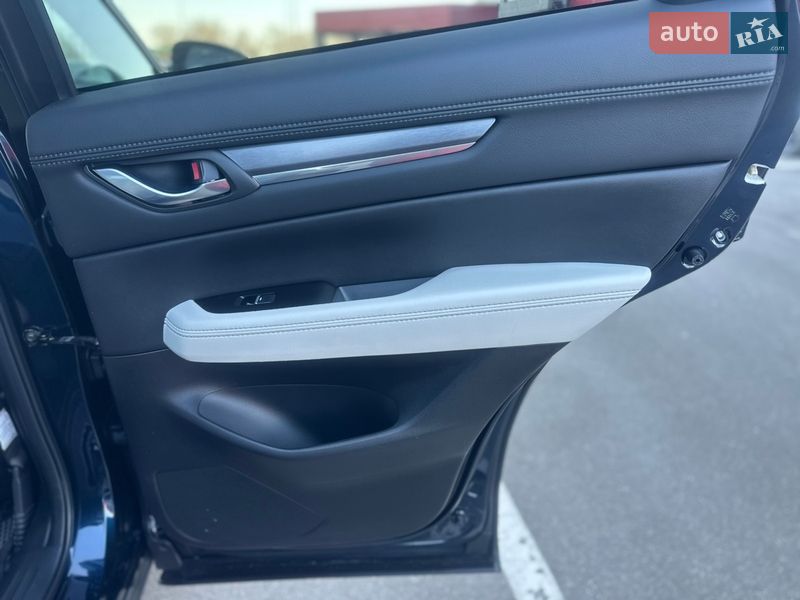 Внедорожник / Кроссовер Mazda CX-5 2024 в Киеве