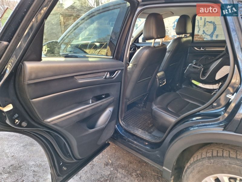 Внедорожник / Кроссовер Mazda CX-5 2017 в Ровно фото 15 Внедорожник / Кроссовер Mazda CX-5 2017 в Ровно