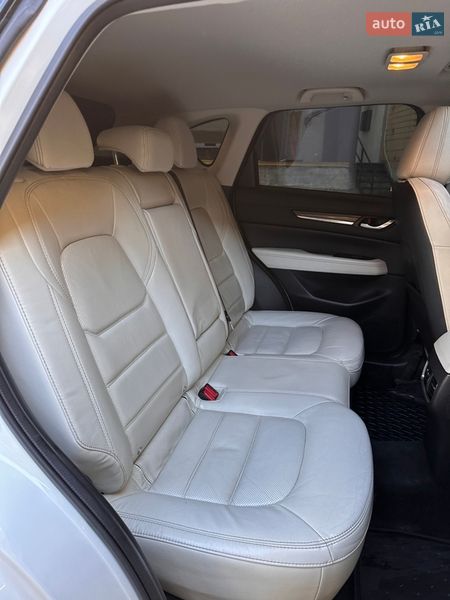 Позашляховик / Кросовер Mazda CX-5 2017 в Києві