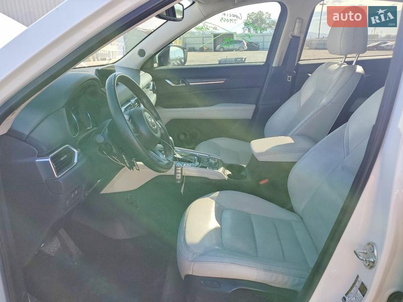 Внедорожник / Кроссовер Mazda CX-5 2019 в Черновцах