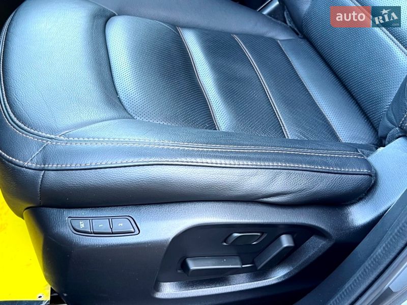 Внедорожник / Кроссовер Mazda CX-5 2022 в Киеве