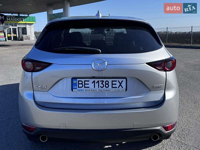 Позашляховик / Кросовер Mazda CX-5 2017 в Золотоноші