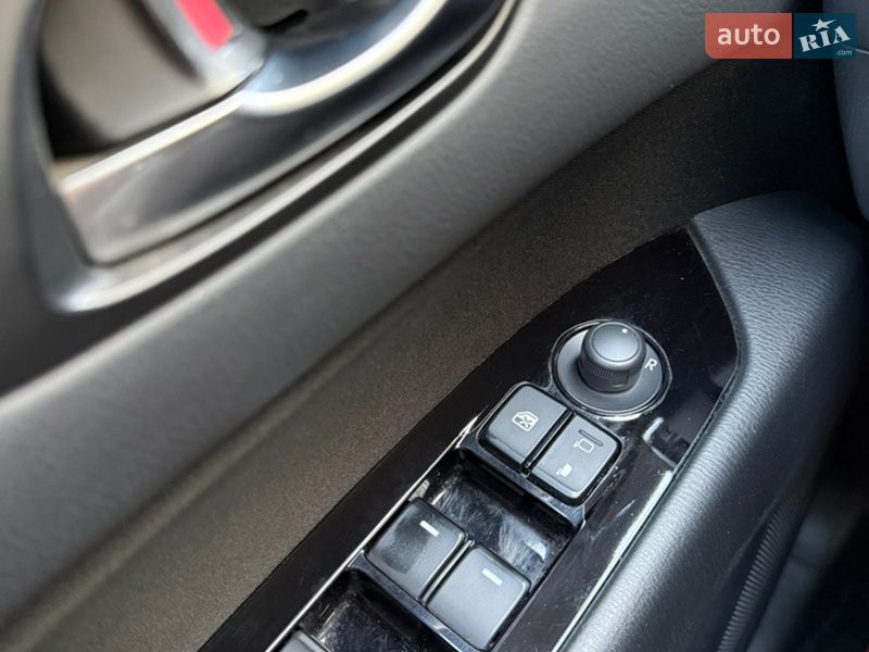 Внедорожник / Кроссовер Mazda CX-5 2019 в Киеве фото 30 Внедорожник / Кроссовер Mazda CX-5 2019 в Киеве