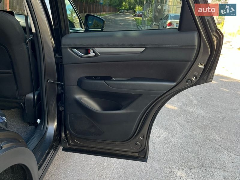 Внедорожник / Кроссовер Mazda CX-5 2017 в Чернигове