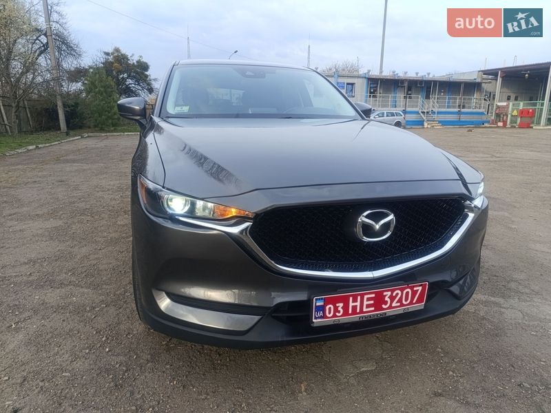 Внедорожник / Кроссовер Mazda CX-5 2018 в Владимире