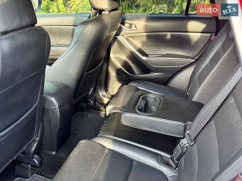 Внедорожник / Кроссовер Mazda CX-5 2015 в Ровно фото 6 Внедорожник / Кроссовер Mazda CX-5 2015 в Ровно